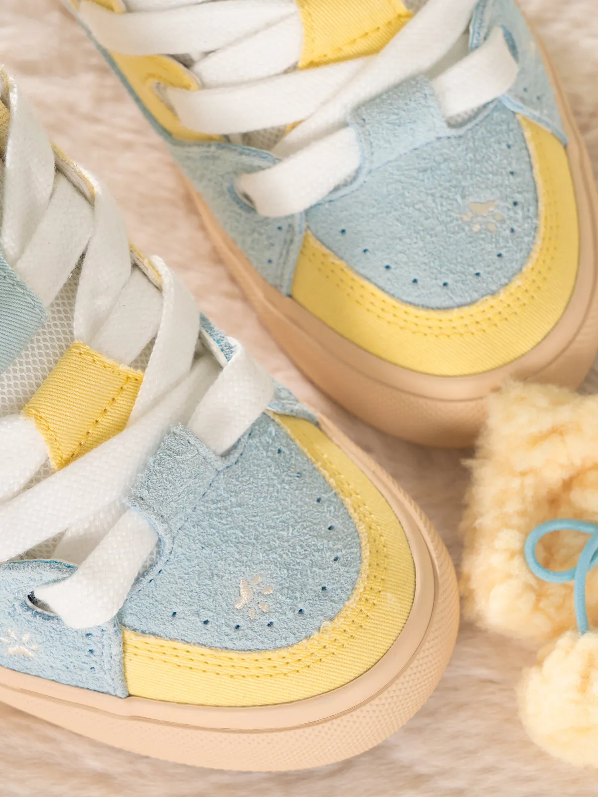 Kitten-Themed Puffer Shoes