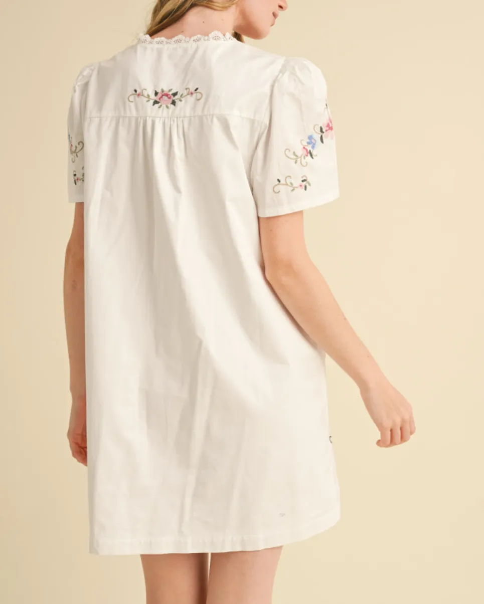 Lace Trim Floral Embroidery Mini Shift Dress